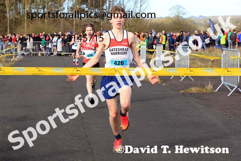 Boys and Girls Under-15s 2023 Elswick Harriers Road Relays, Albamarle Barrack Airfield, Ouston, Northumberland. Photo: David T. Hewitson/Sports for All Pics
